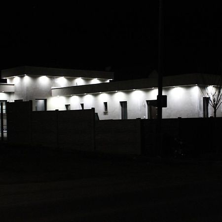 Mini Motel Budimir Экстерьер фото